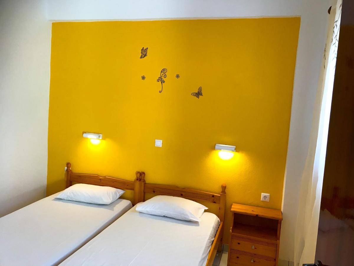 Virginia Apartments Vitaládes Екстериор снимка