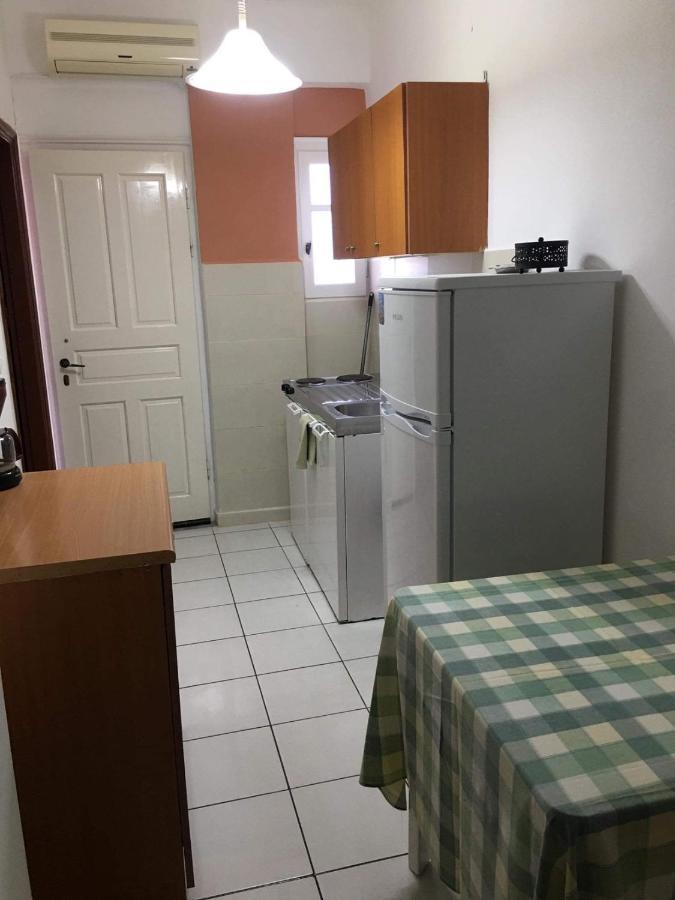 Virginia Apartments Vitaládes Екстериор снимка